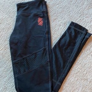 Strong by Zumba leggings black XS
